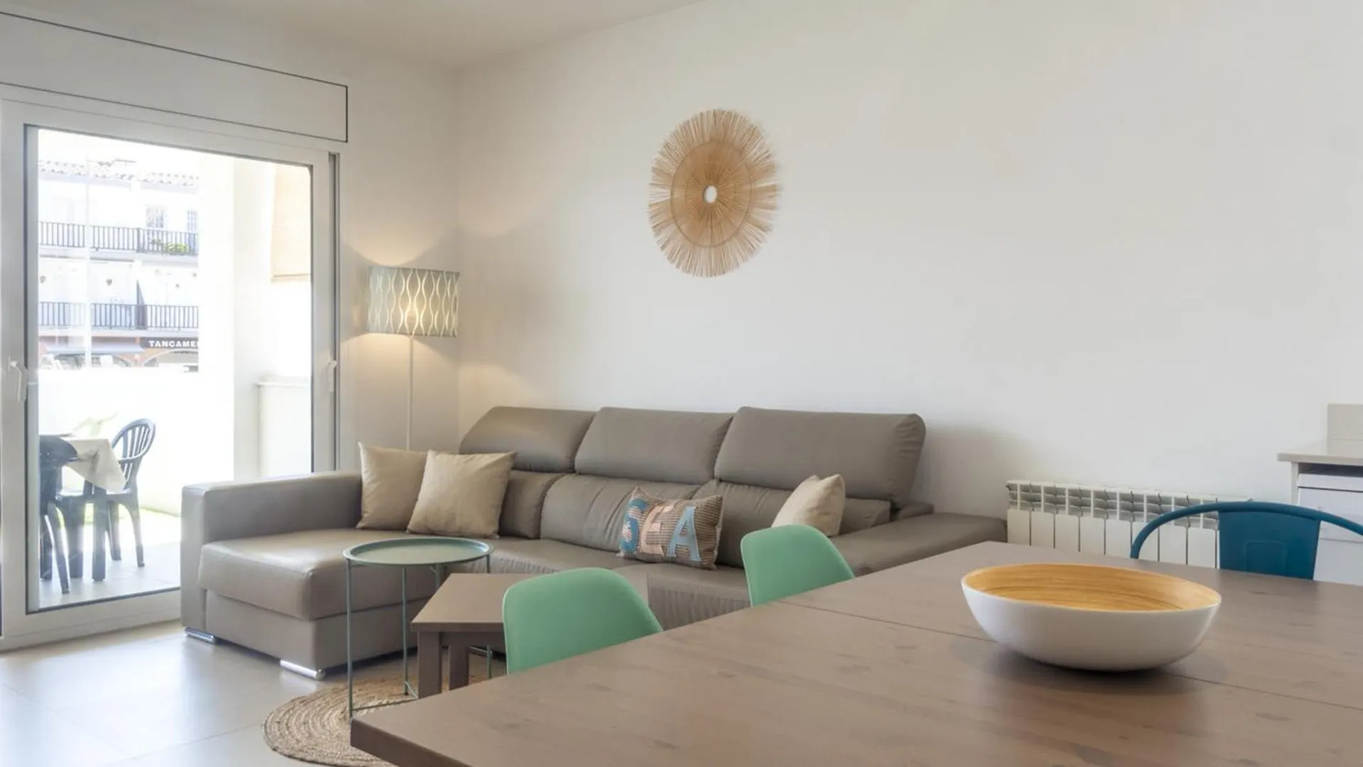 Apartamento Con Piscina Y Parking A 100M De La Playa De Riells, 3 Habitaciones - Es-325-1 Torroella De Montgri