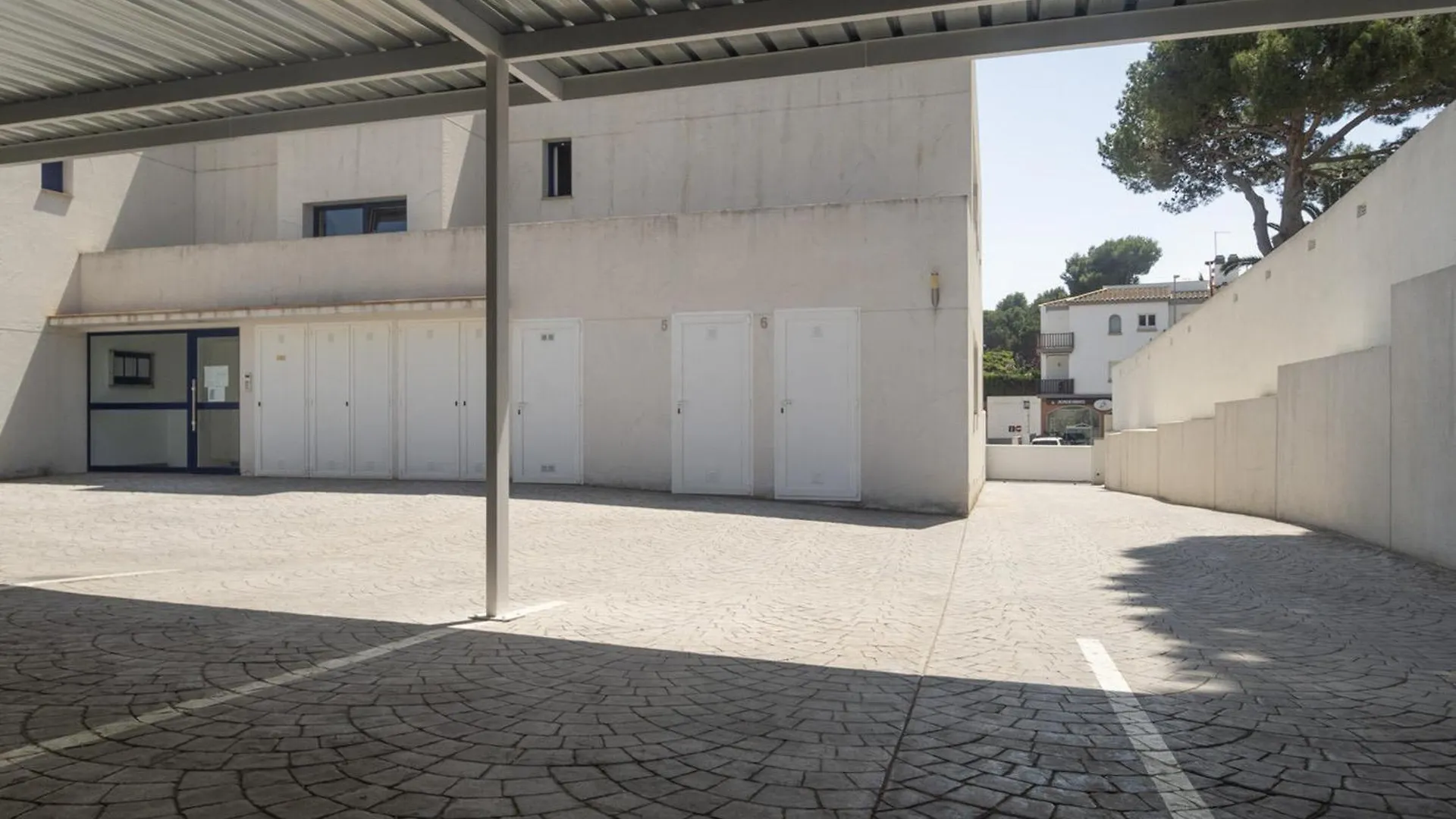 Apartamento Con Piscina Y Parking A 100M De La Playa De Riells, 3 Habitaciones - Es-325-1 Torroella de Montgrí 0*,