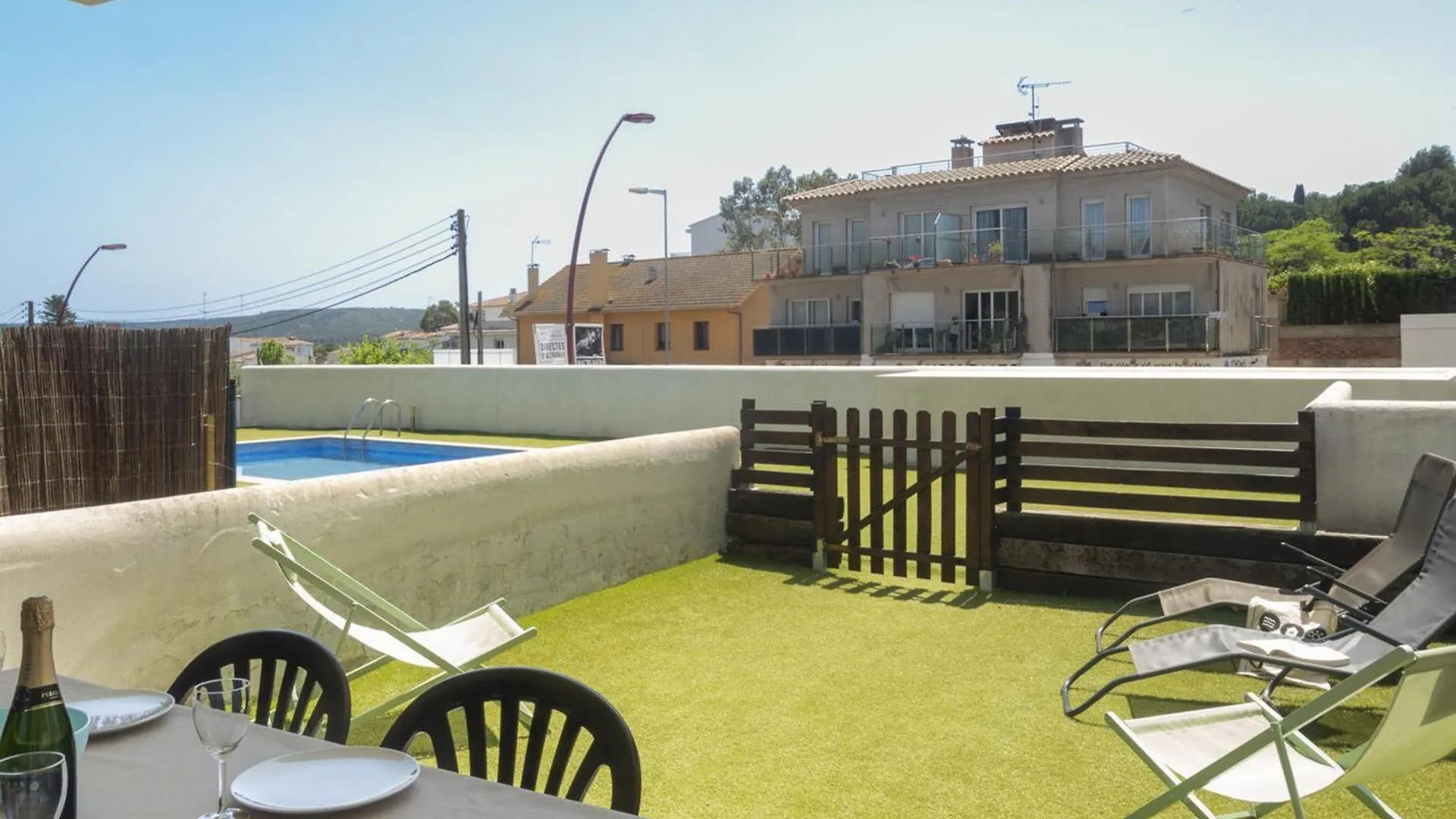 Apartamento Con Piscina Y Parking A 100M De La Playa De Riells, 3 Habitaciones - Es-325-1 Torroella de Montgrí