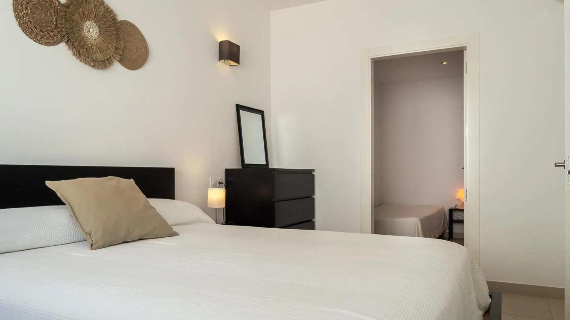 Apartamento Con Piscina Y Parking A 100M De La Playa De Riells, 3 Habitaciones - Es-325-1 Torroella de Montgrí